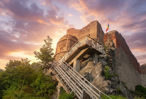 The-Poenari-Citadel-Castelul-Poenari.jpg