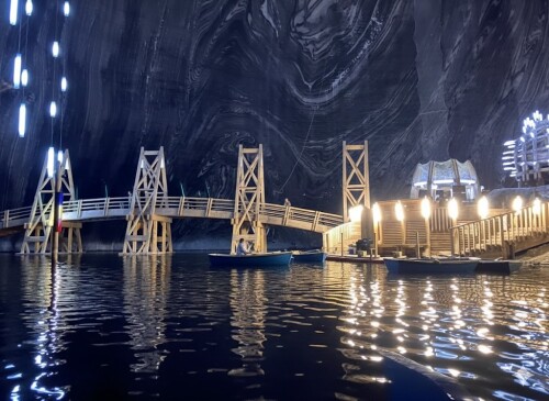 Turda-salt-mines-Salina-Turda.jpg